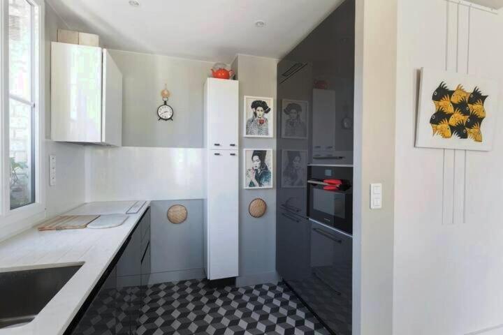 Geranimus Marais Apartment